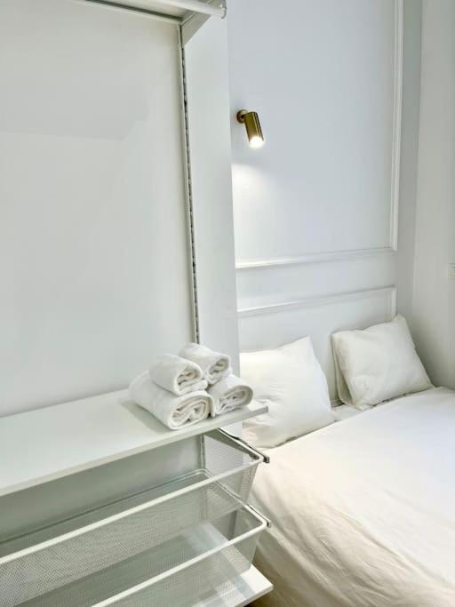 Chez Gianni & Stephanie - A Cozy And Elegant Studio In Brüssel Exterior foto